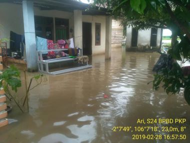 BANJIR DIKELURAHAN PASIR PUTIH